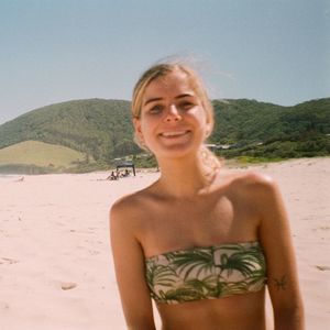 Meet your Posher, Liv